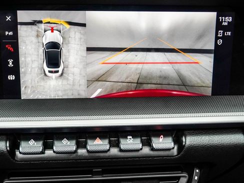 Used 2022 Porsche 911 Carrera w/ Premium Package image 33