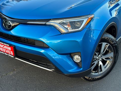 Certified 2018 Toyota RAV4 XLE image 3