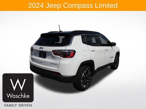 Used 2024 Jeep Compass Limited AWD/4WD image 8