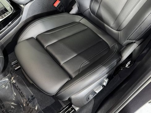 Used 2023 BMW X3 sDrive30i w/ Premium Package RWD image 34