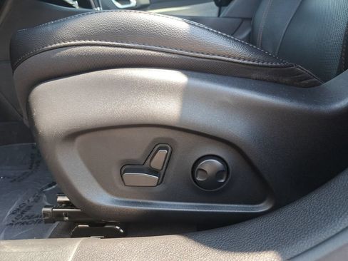 Certified 2022 Jeep Compass Latitude AWD/4WD image 28