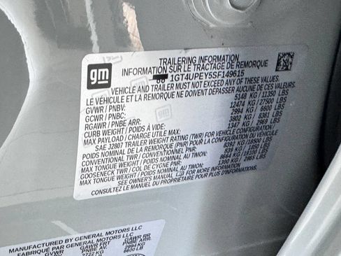 Used 2025 GMC Sierra 2500 AT4 w/ AT4 Premium Plus Package AWD/4WD image 11
