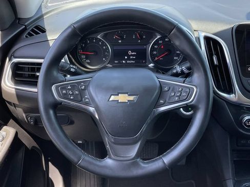Used 2024 Chevrolet Equinox LT AWD/4WD image 11