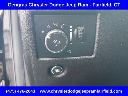Used 2019 Jeep Grand Cherokee Limited AWD/4WD image 29
