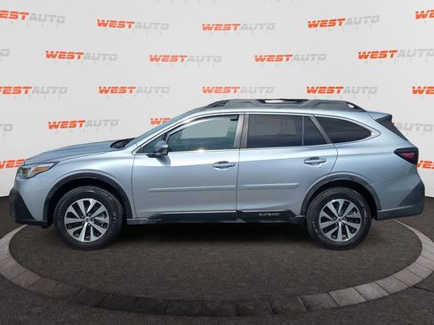 Used 2020 Subaru Outback Premium w/ Popular Package #1 AWD/4WD image 2