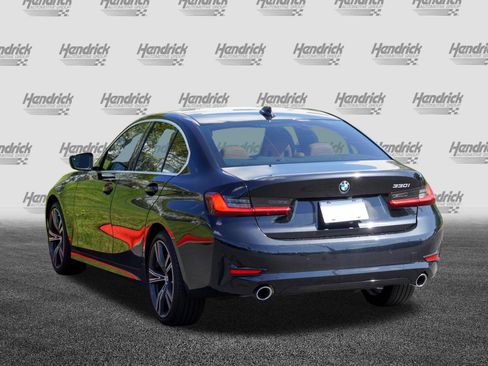 Used 2022 BMW 330i Sedan w/ Premium Package 2 RWD image 6