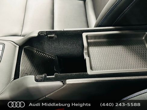 Used 2024 Cadillac XT4 Sport w/ Cold Weather Package AWD/4WD image 22