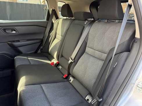 Used 2024 Nissan Rogue SV image 44