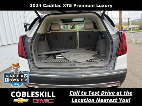 Used 2024 Cadillac XT5 Premium Luxury w/ Technology Package AWD/4WD image 16