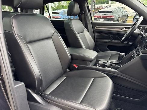 Used 2020 Volkswagen Atlas Cross Sport SEL AWD/4WD image 25