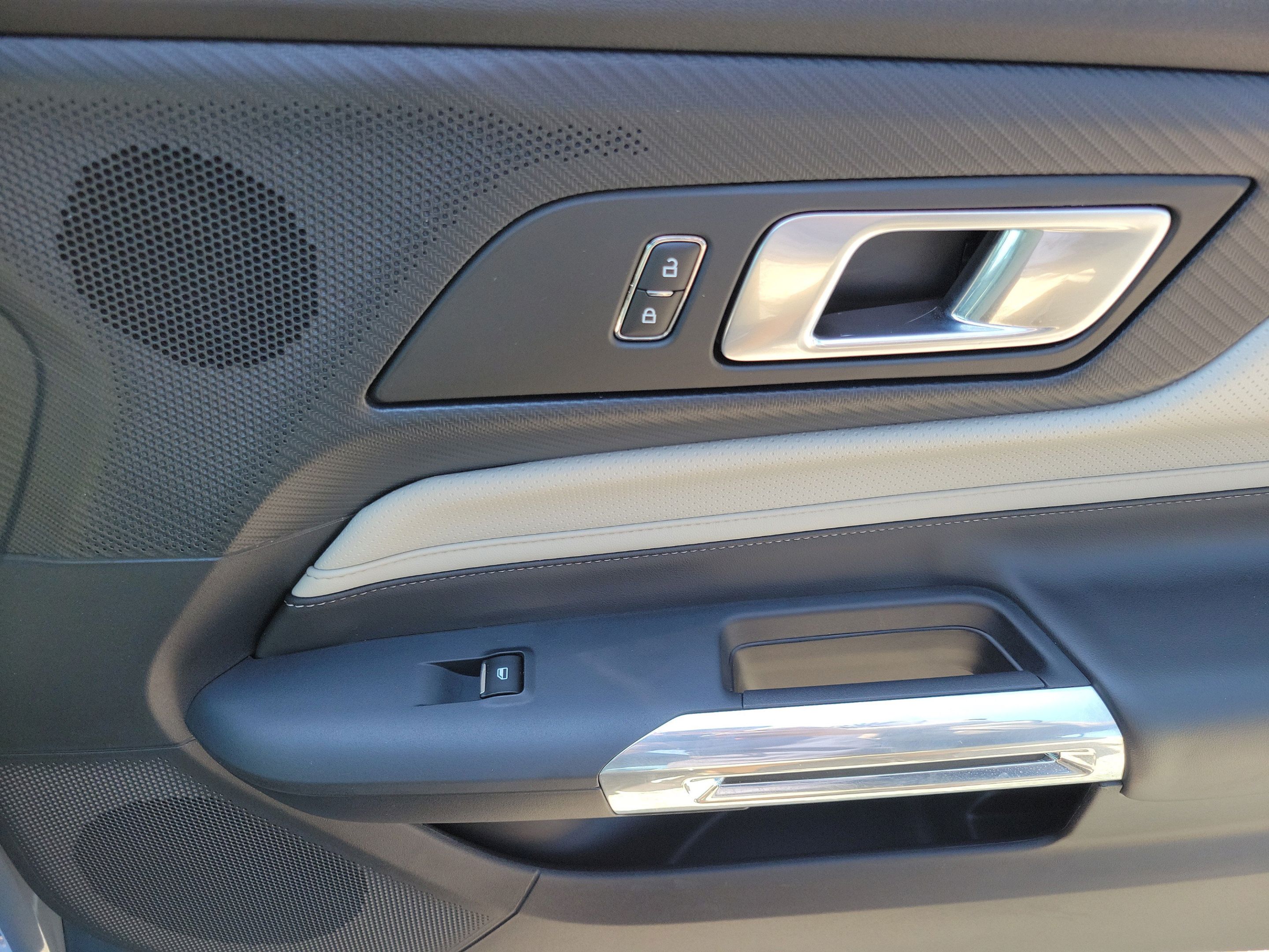 Used 2024 Ford Mustang GT Premium RWD image 26