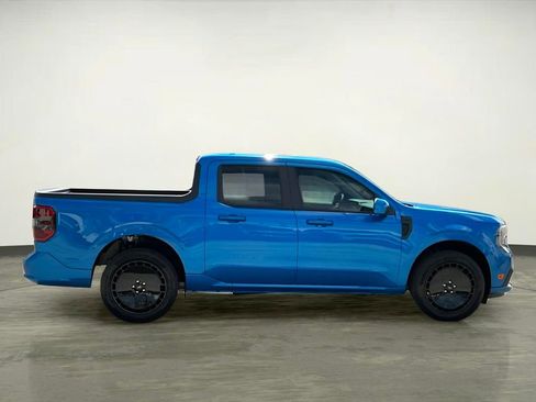 New 2026 Ford Maverick Lobo AWD/4WD image 9