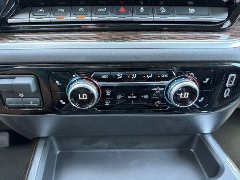 New 2026 GMC Sierra 1500 Elevation w/ Elevation Premium Package AWD/4WD image 14