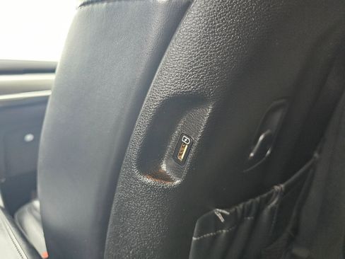 Used 2020 Kia Telluride LX image 31