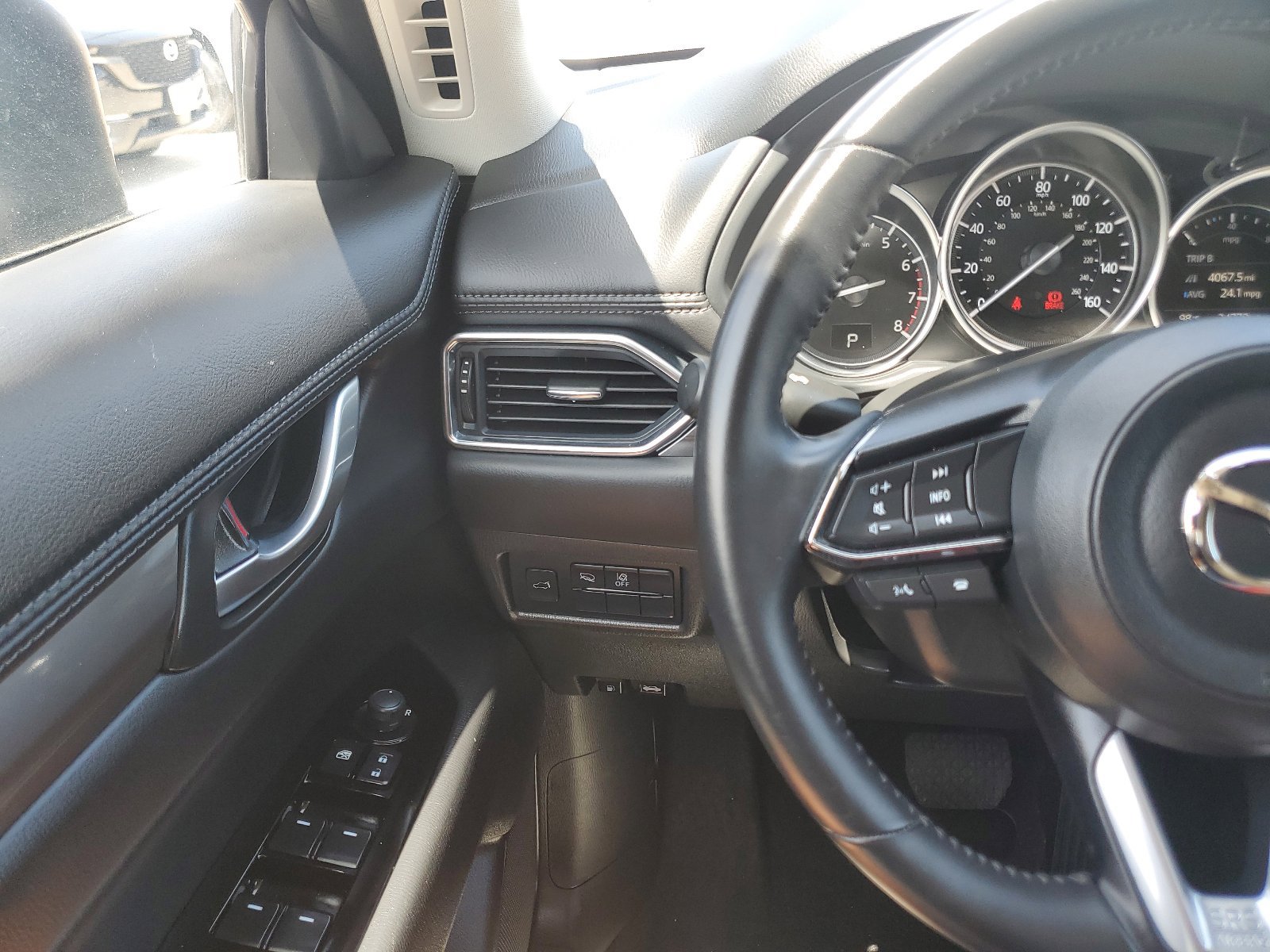 Certified 2025 MAZDA CX-5 AWD 2.5 S w/ Preferred Package image 20