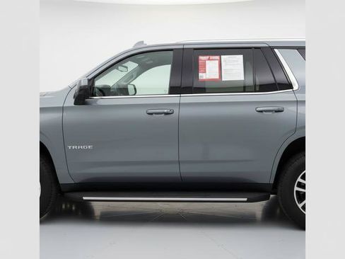 Used 2022 Chevrolet Tahoe LT w/ LT Signature Plus Package image 13