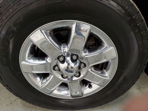 Used 2013 Ford F150 XLT w/ Luxury Equipment Group image 30