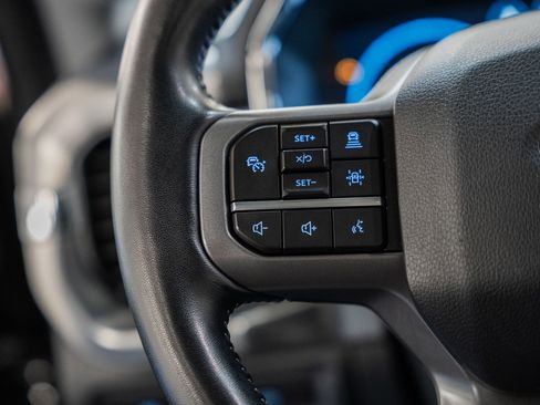 Certified 2022 Ford F150 Lariat w/ Equipment Group 502A High image 34