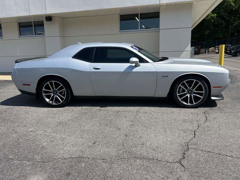 Used 2023 Dodge Challenger R/T w/ Plus Package RWD image 2