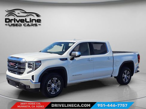 Used 2026 GMC Sierra 1500 SLT AWD/4WD image 11