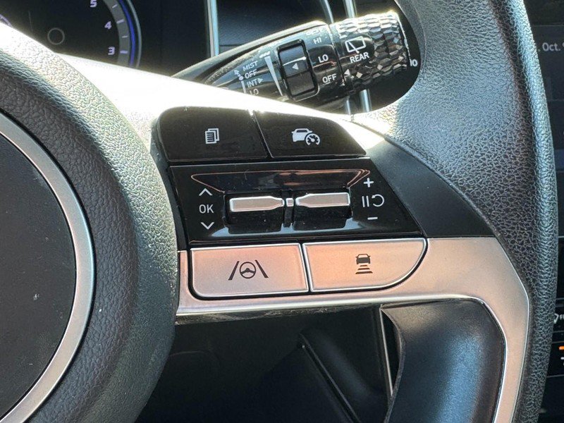 Used 2022 Hyundai Tucson SEL FWD image 17