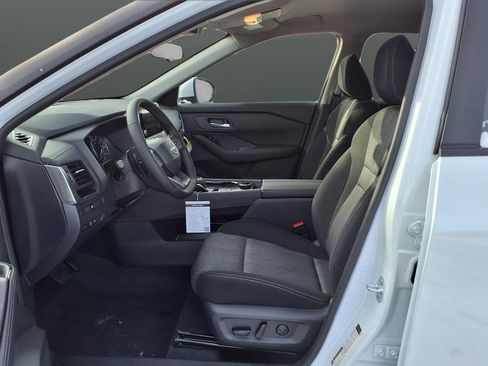 New 2026 Nissan Rogue SV w/ Cold Weather Package image 11