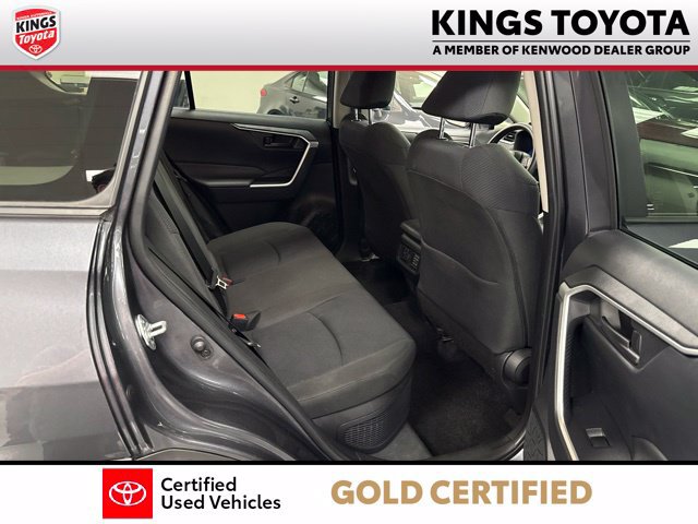 Certified 2021 Toyota RAV4 LE AWD/4WD image 13