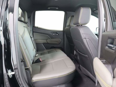 Used 2026 Chevrolet Colorado ZR2 w/ Technology Package image 18