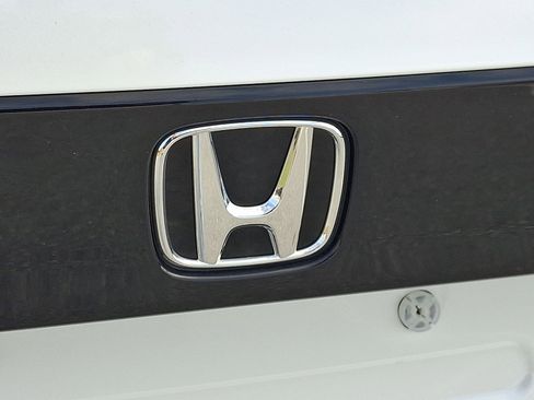 Certified 2023 Honda Accord Sport image 33