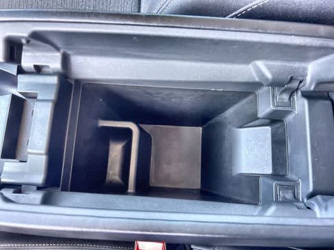 Used 2021 Nissan Rogue SV FWD image 27