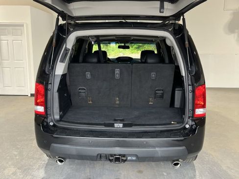 Used 2011 Honda Pilot Touring image 5