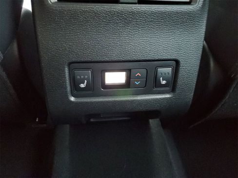 New 2025 Mitsubishi Outlander SEL image 24