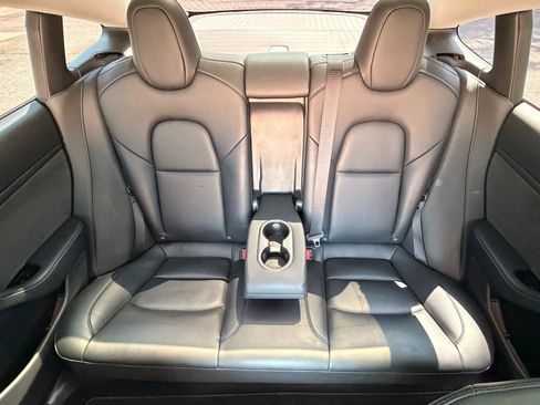 Used 2019 Tesla Model 3 Performance AWD/4WD image 15
