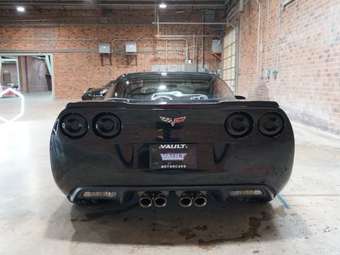 Used 2008 Chevrolet Corvette Coupe image 12