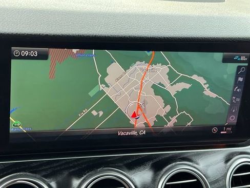 Used 2020 Mercedes-Benz E 350 Sedan image 21