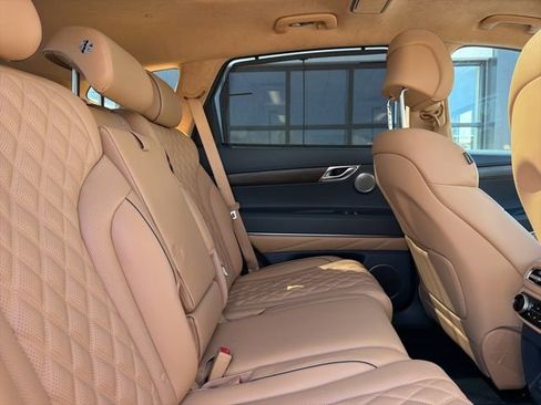 Used 2023 Genesis GV80 3.5T AWD/4WD image 14