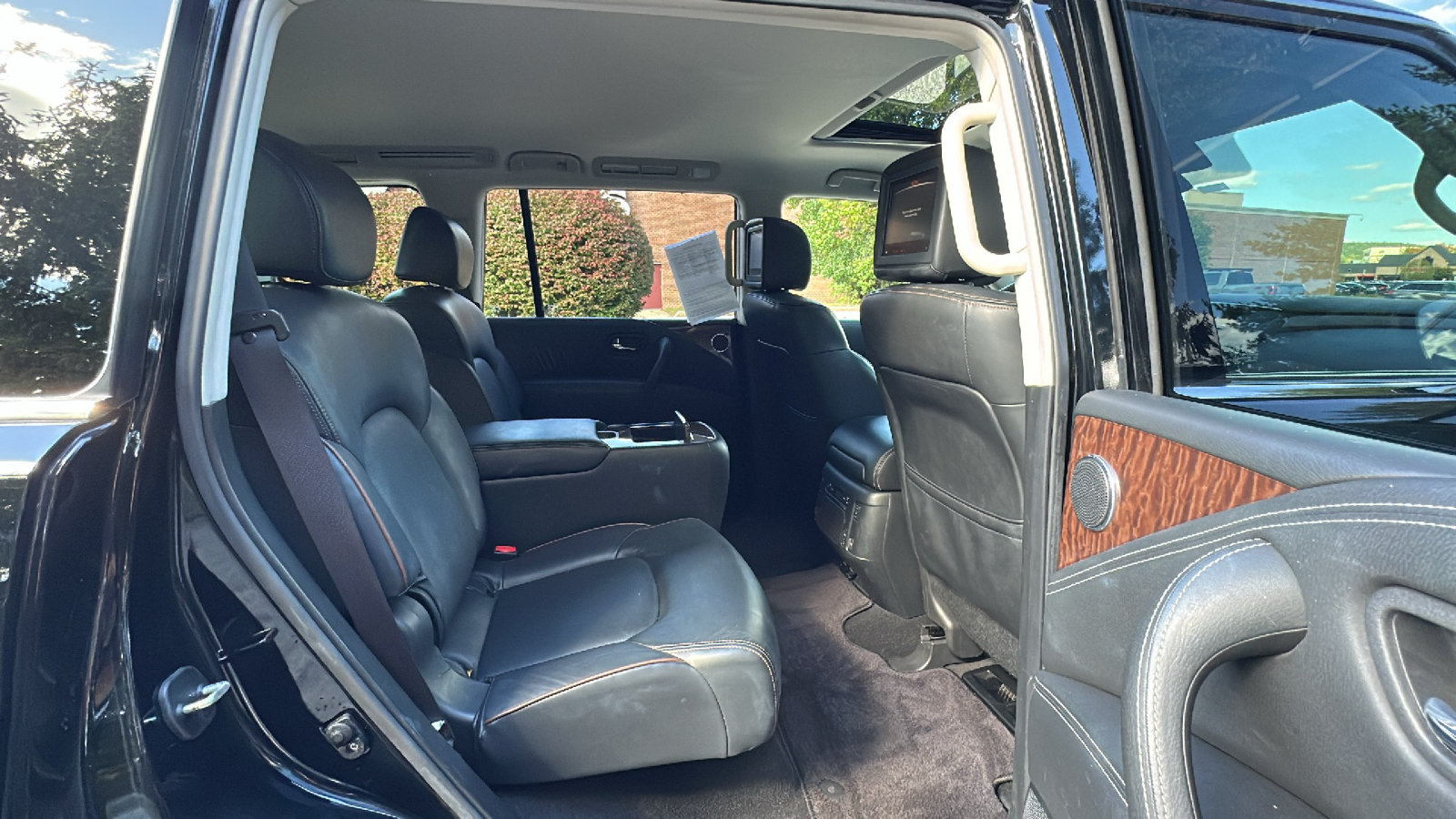 Certified 2019 Nissan Armada Platinum w/ Captain's Chairs Package AWD/4WD image 27