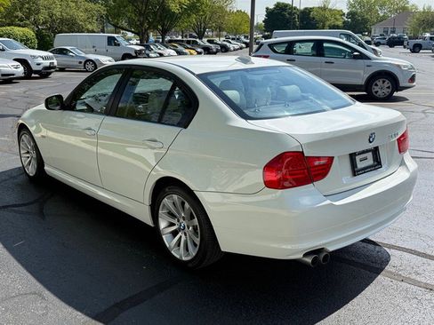 Used 2011 BMW 328i xDrive Sedan AWD/4WD image 8