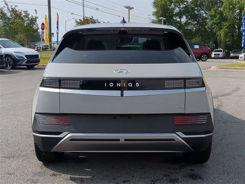 Used 2023 Hyundai Ioniq 5 SEL w/ Cargo Package image 6