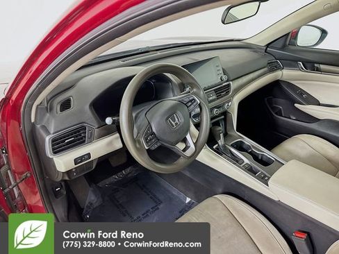 Used 2018 Honda Accord LX image 9