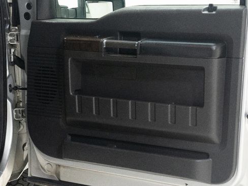 Used 2016 Ford F350 Platinum image 23