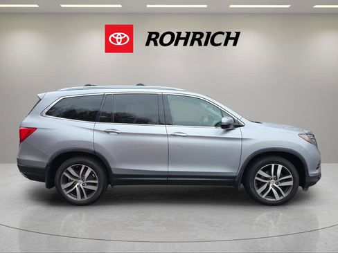 Used 2016 Honda Pilot Elite image 4