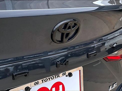 Used 2025 Toyota Camry LE image 29