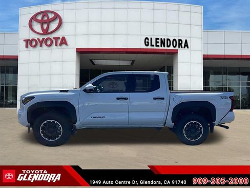 New 2026 Toyota Tacoma TRD Off-Road AWD/4WD image 6