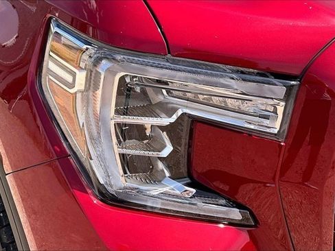 Used 2019 GMC Sierra 1500 AT4 w/ AT4 Premium Package AWD/4WD image 30
