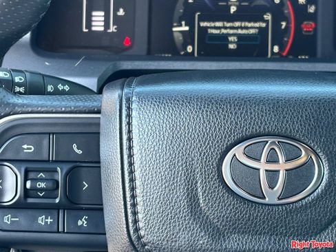 Certified 2026 Toyota 4Runner SR5 AWD/4WD image 23