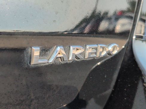 Used 2021 Jeep Grand Cherokee Laredo X RWD image 32