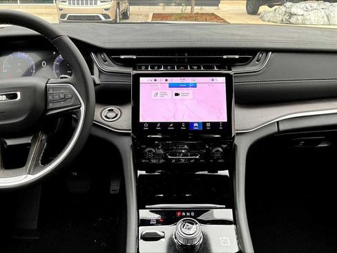 New 2025 Jeep Grand Cherokee L Limited w/ MOPAR Finishing Package image 7