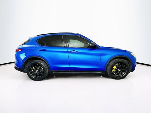 Used 2019 Alfa Romeo Stelvio Ti Sport w/ Quick Order Package 22S Sport image 10