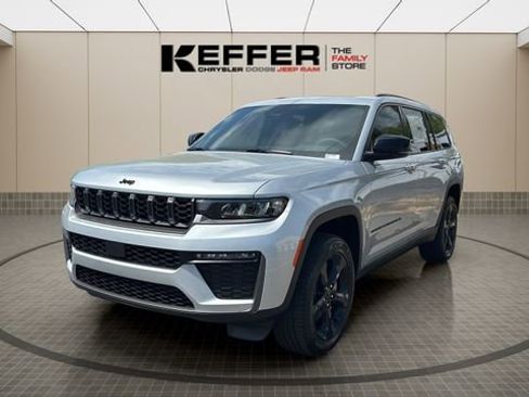 New 2026 Jeep Grand Cherokee L Limited AWD/4WD image 1